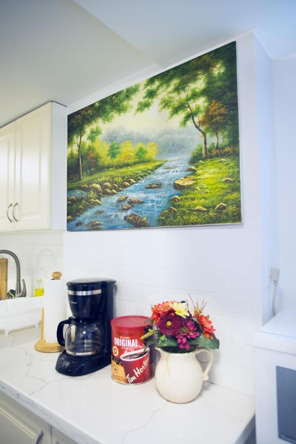 הוילה טורונטו Cozy 3Br 2Bth Lower Unit, A Min To Hwy401, 404 & Dvp מראה חיצוני תמונה